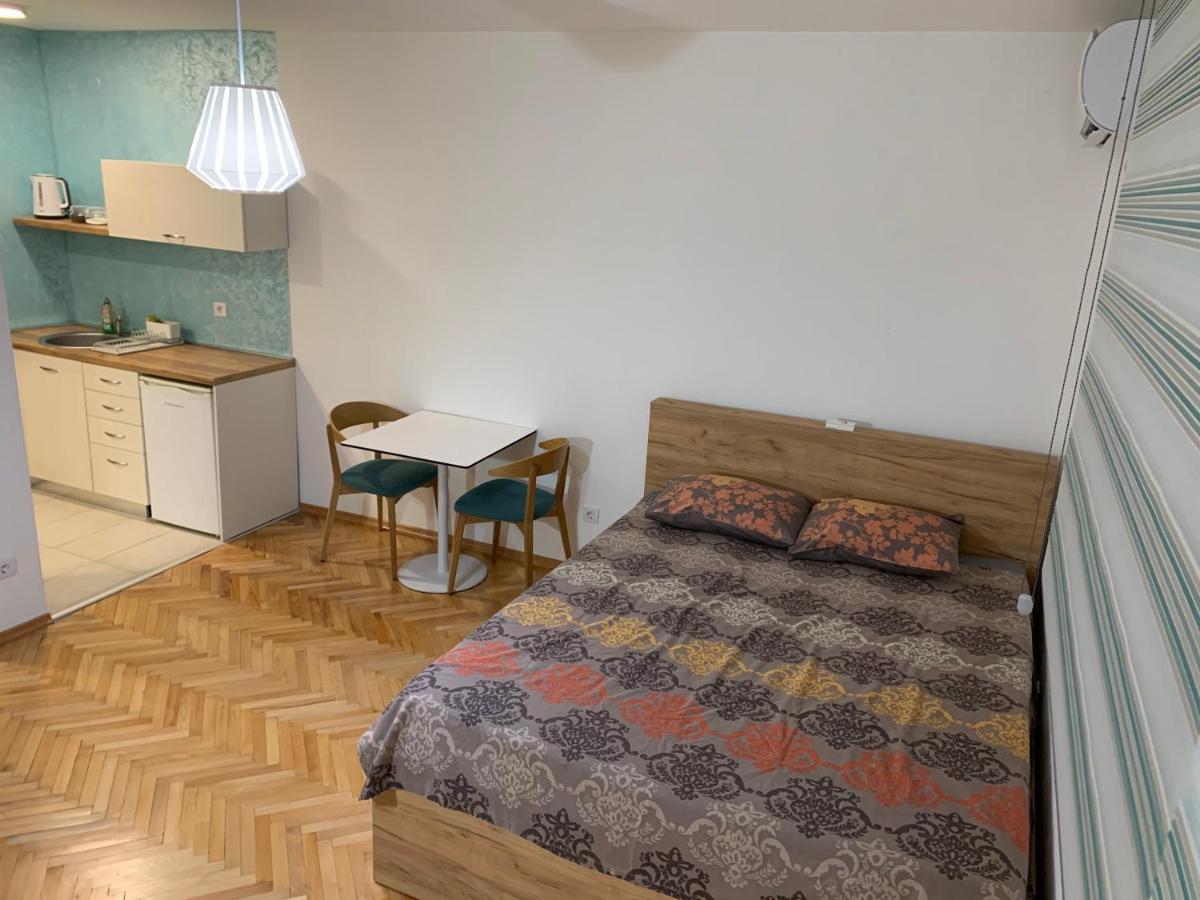 Clock Tower Apartments Podgorica Eksteriør bilde